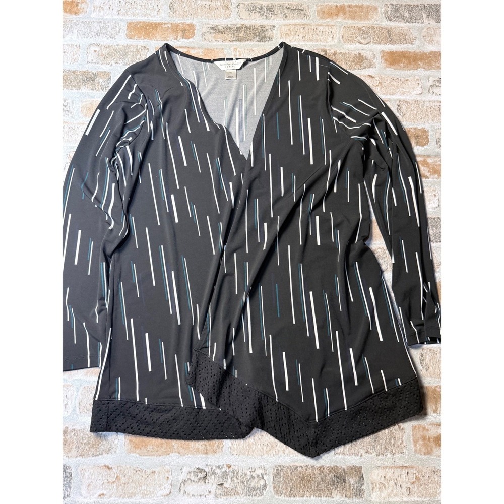 Christopher & Banks‎ Petite Cardigan PM Black Geometric Print Eyelet Trim